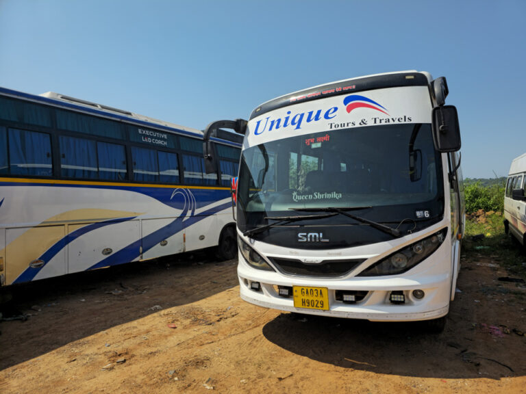 AC Coach Bus – 25 Seater
